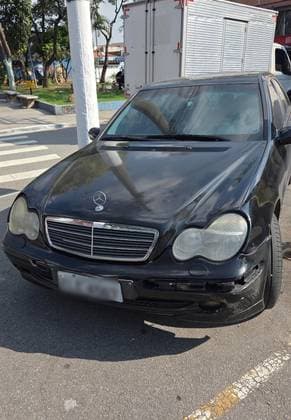 Carro 1.8 CLASSIC KOMPRESSOR 16V 143 CV GASOLINA 4P AUTOMÁTICO