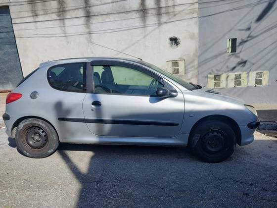 Carro 1.0 SOLEIL 16V GASOLINA 2P MANUAL