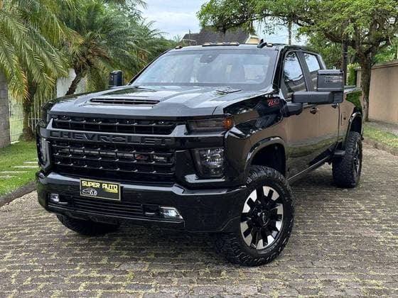 Carro 6.6 V8 DURAMAX DIESEL 2500HD LTZ CHASSI 4WD AUTOMÁTICO