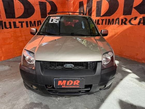 Carro 1.6 XLT 8V FLEX 4P MANUAL