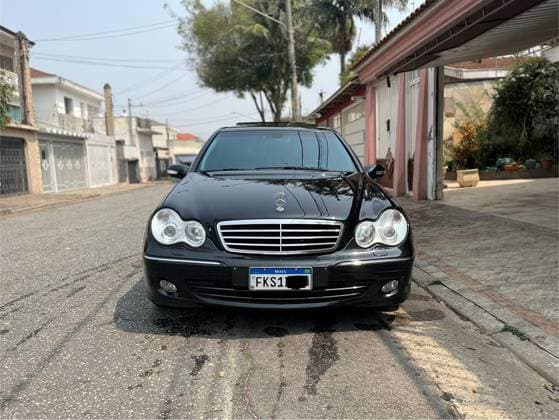 Carro 1.8 KOMPRESSOR AVANTGARDE 16V GASOLINA 4P AUTOMATICO