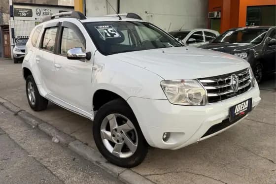 Carro 1.6 DYNAMIQUE 4X2 16V FLEX 4P MANUAL