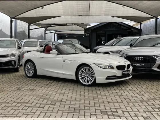 Carro 2.5 I6 GASOLINA SDRIVE23I AUTOMÁTICO