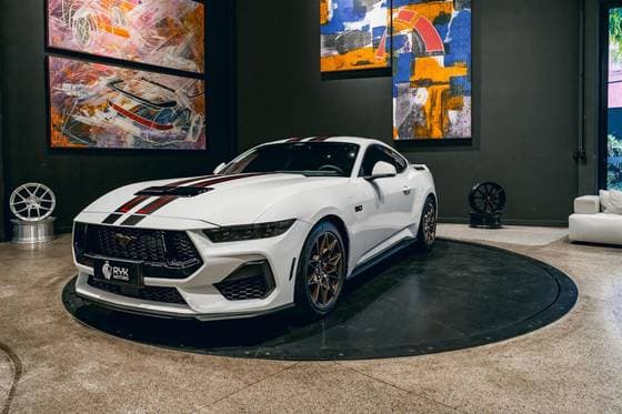 Carro 5.0 V8 GASOLINA GT PERFORMANCE MANUAL