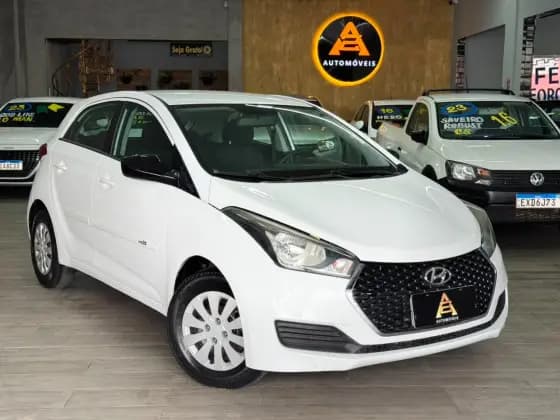Carro 1.0 UNIQUE 12V FLEX 4P MANUAL