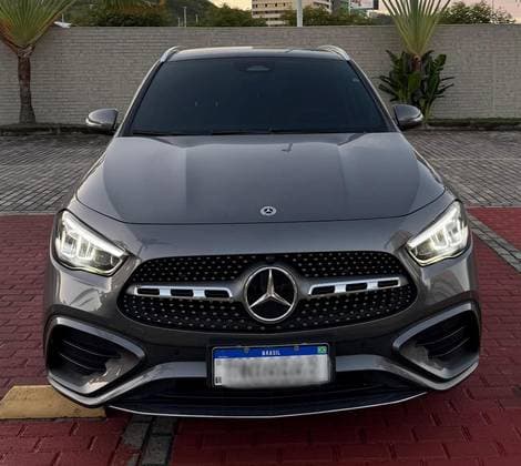 Carro 1.3 MHEV AMG LINE 7G-DCT