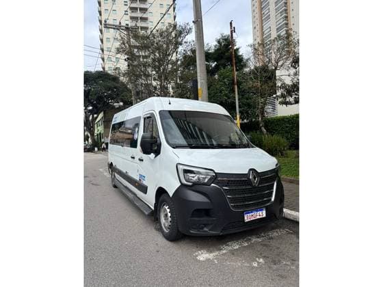 Carro 2.3 DCI DIESEL MINIBUS EXECUTIVE 16L L3H2 3P MANUAL