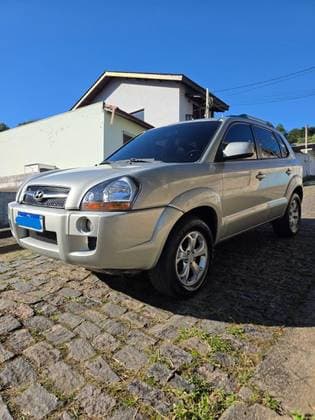 Carro 2.0 MPFI GLS 16V 143CV 2WD GASOLINA 4P AUTOMÁTICO