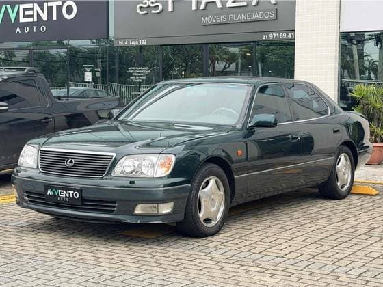 Carro 4.0 400 V8 32V GASOLINA 4P AUTOMÁTICO