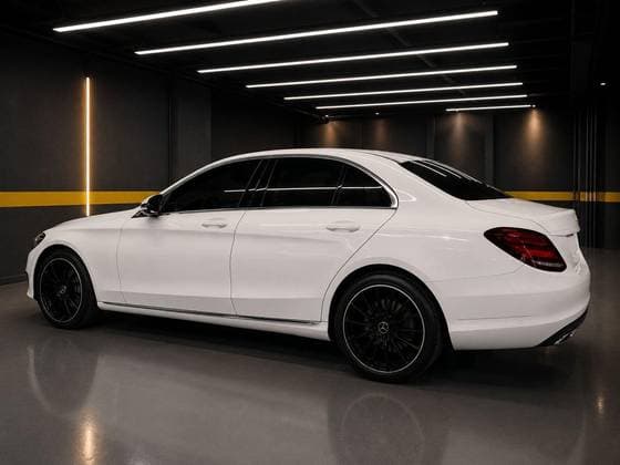Carro 1.5 EQ BOOST HÍBRIDO 9G-TRONIC
