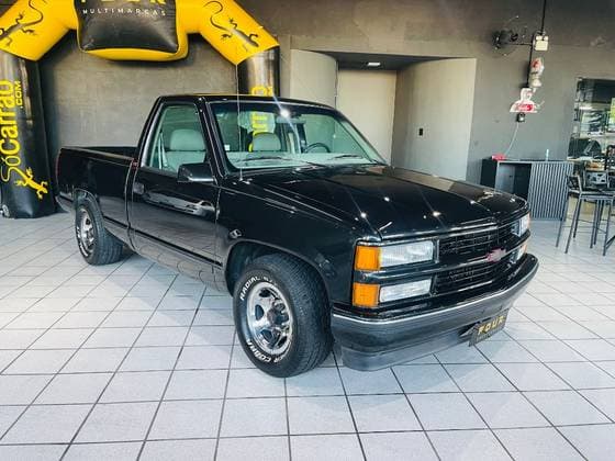 Carro 4.2 DLX 4X2 CS 18V TURBO INTERCOOLER DIESEL 2P MANUAL