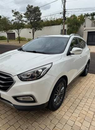 Carro 2.0 MPFI GL 16V FLEX 4P AUTOMÁTICO