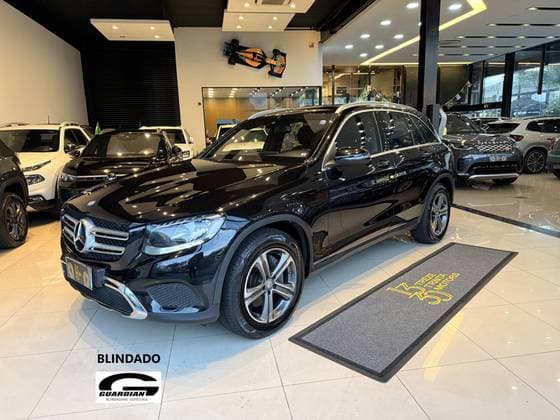 Carro 2.0 CGI GASOLINA 4MATIC 9G-TRONIC