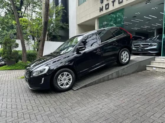 Carro 2.0 T5 KINETIC GASOLINA 4P AUTOMÁTICO
