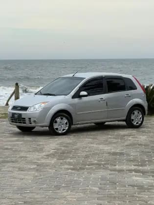Carro 1.6 MPI CLASS HATCH 8V FLEX 4P MANUAL