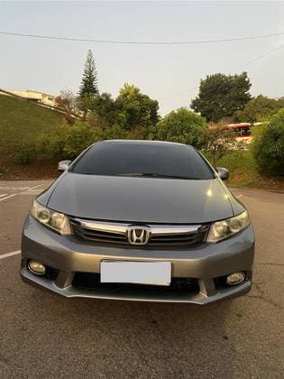 Carro 1.8 LXS 16V FLEX 4P AUTOMÁTICO