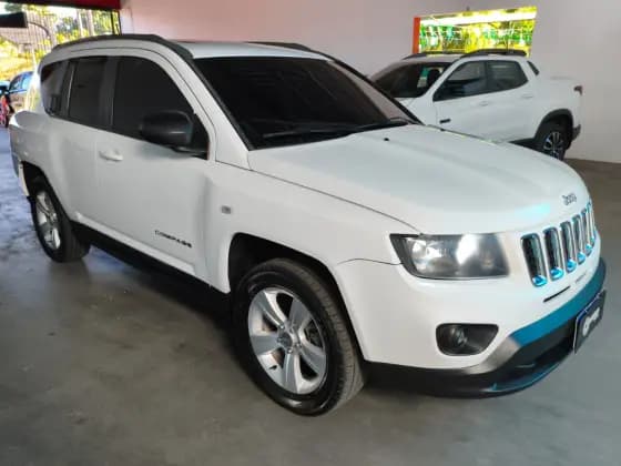 Carro 2.0 SPORT 4X2 16V GASOLINA 4P AUTOMÁTICO