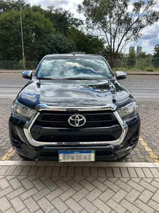 Carro 2.8 D-4D TURBO DIESEL CD SRV 4X4 AUTOMÁTICO