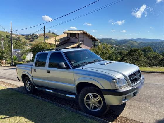 Carro 2.8 EXECUTIVE 4X4 CD 12V TURBO ELECTRONIC INTERCOOLER DIESEL 4P MANUAL