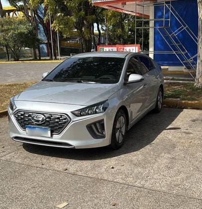 Carro 1.6 GDI HEV DCT