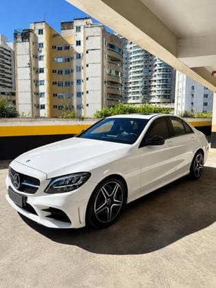 Carro 2.0 CGI GASOLINA SPORT 9G-TRONIC
