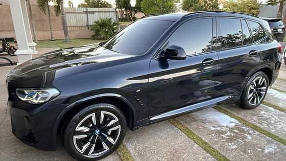 Carro ELÉTRICO M SPORT
