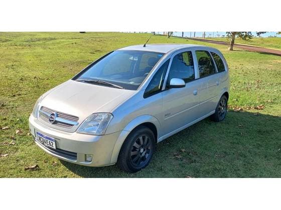 Carro 1.8 MPFI JOY 8V FLEX 4P MANUAL