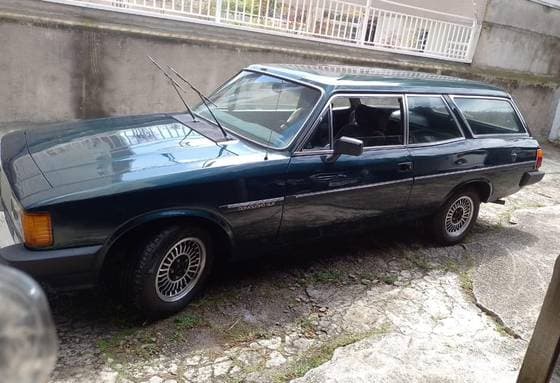 Carro 2.5 COMODORO 8V ÁLCOOL 2P MANUAL