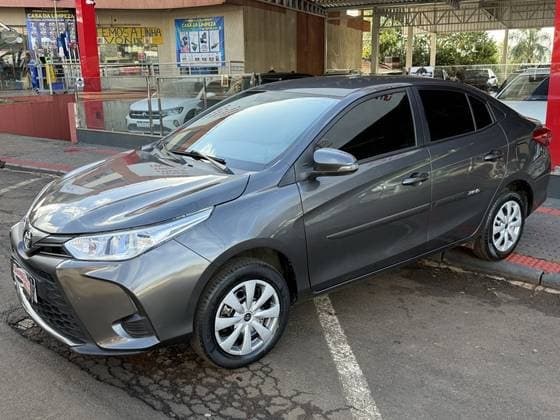 Carro 1.5 16V FLEX SEDAN XL LIVE MULTIDRIVE