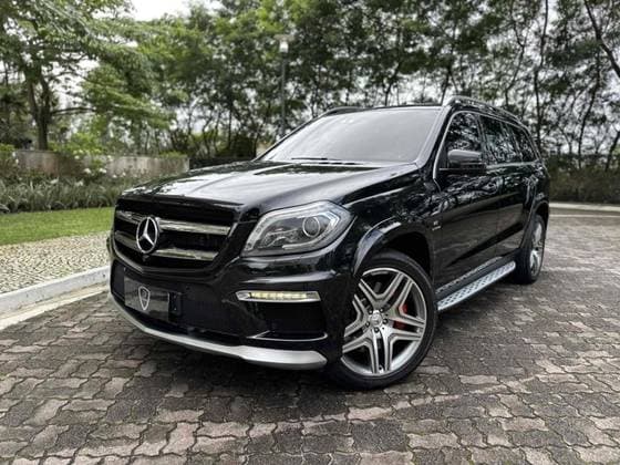 Carro 5.5 32V V8 BITURBO GASOLINA 4P AUTOMÁTICO