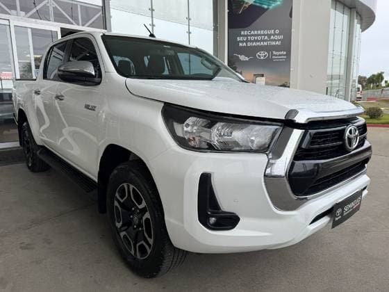 Carro 2.8 D-4D TURBO DIESEL CD SRV 4X4 AUTOMÁTICO