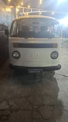 Carro 1.6 FURGÃO 8V GASOLINA 3P MANUAL