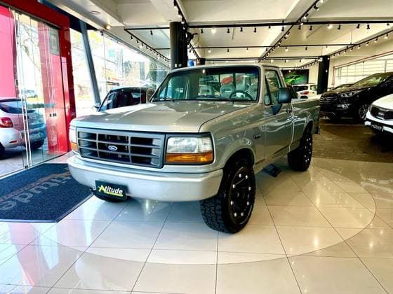 Carro 2.5 XL 4X2 CS 8V TURBO DIESEL 2P MANUAL