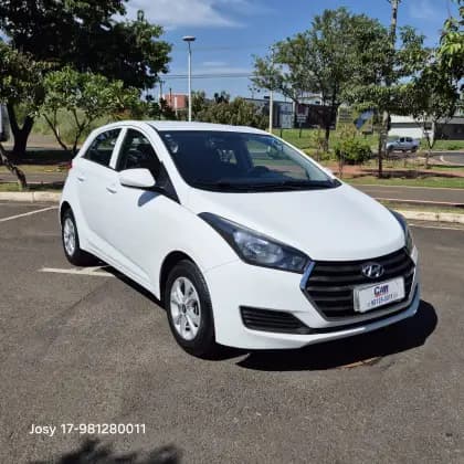 Carro 1.0 COMFORT PLUS 12V FLEX 4P MANUAL