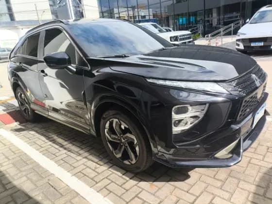 Carro 1.5 MIVEC TURBO GASOLINA HPE-S BLACK S-AWC CVT