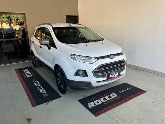 Carro 1.6 FREESTYLE 16V FLEX 4P MANUAL