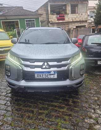 Carro 2.0 MIVEC FLEX HPE AWD AUTOMÁTICO