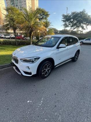 Carro 2.0 16V TURBO GASOLINA SDRIVE20I X-LINE 4P AUTOMÁTICO