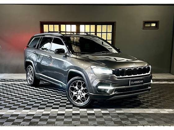 Carro 2.0 TD380 TURBO DIESEL OVERLAND AT9