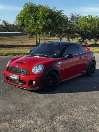 Carro 1.6 COUPE 16V 211CV GASOLINA 2P AUTOMÁTICO