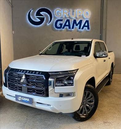 Carro 2.4 BITURBO DIESEL CD HPE-S 4X4 AUTOMÁTICO