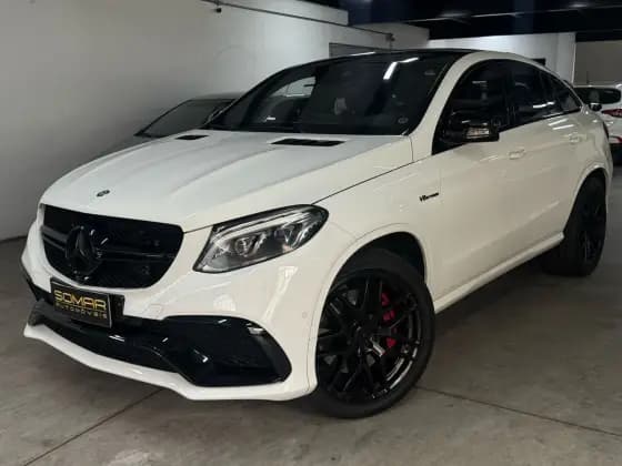 Carro 5.5 V8 TURBO GASOLINA COUPÉ 4MATIC 7G-TRONIC