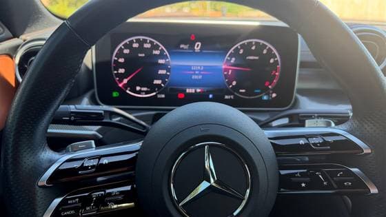 Carro 1.5 EQ BOOST HÍBRIDO AMG LINE 9G-TRONIC