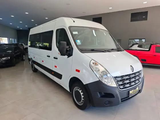 Carro 2.3 DCI DIESEL MINIBUS EXECUTIVE 16L L3H2 3P MANUAL