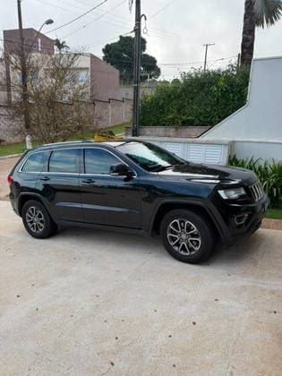 Carro 3.6 LAREDO 4X4 V6 24V GASOLINA 4P AUTOMÁTICO