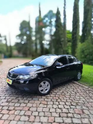 Carro 1.6 E.263 SEDAN 16V GASOLINA 4P MANUAL