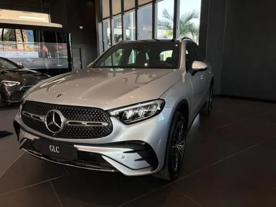 Carro 2.0 MHEV AMG LINE 4MATIC 9G-TRONIC