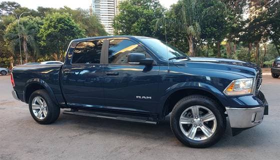 Carro 5.7 V8 GASOLINA LIMITED CD 4X4 AUTOMÁTICO