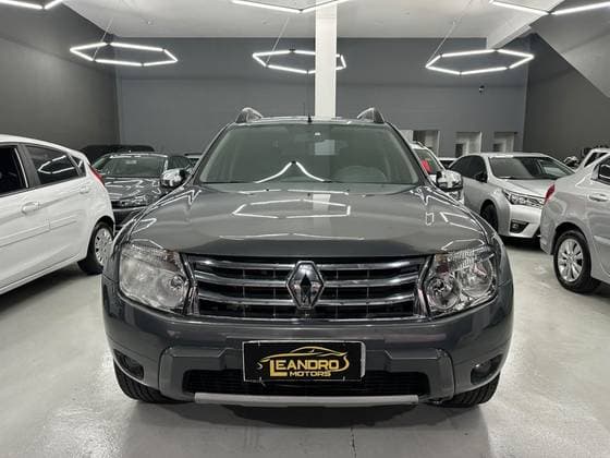 Carro 1.6 DYNAMIQUE 4X2 16V FLEX 4P MANUAL