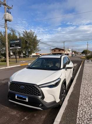 Carro 1.8 VVT-I HYBRID FLEX XRV CVT